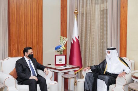 صاحب السمو يستقبل رئيس الوزراء اللبناني ويؤكد على دعم قطر للبنان