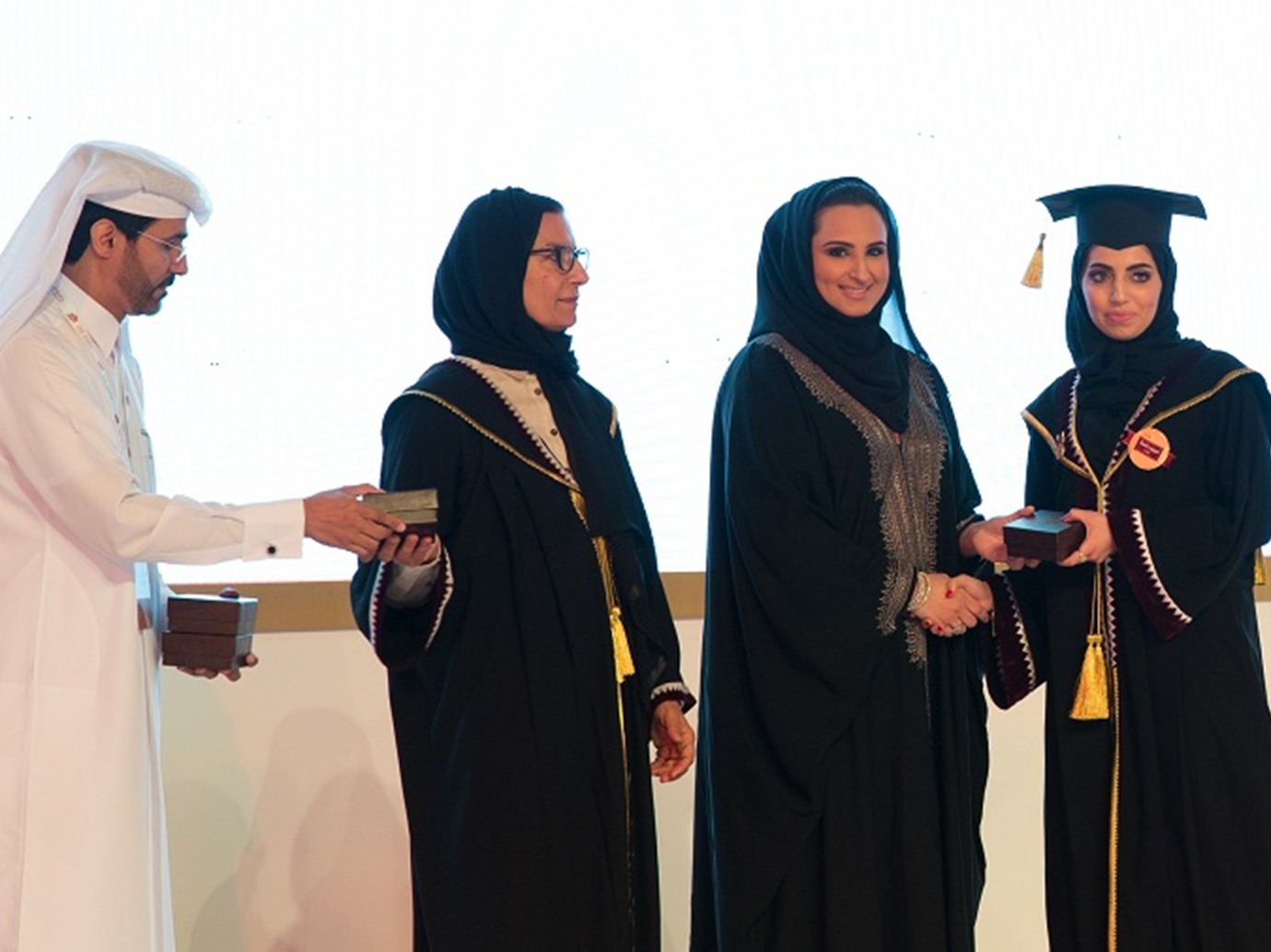 حضور لافت لسمو الشيخة جواهر في حفل تكريم المتفوقات من خريجات جامعة قطر
