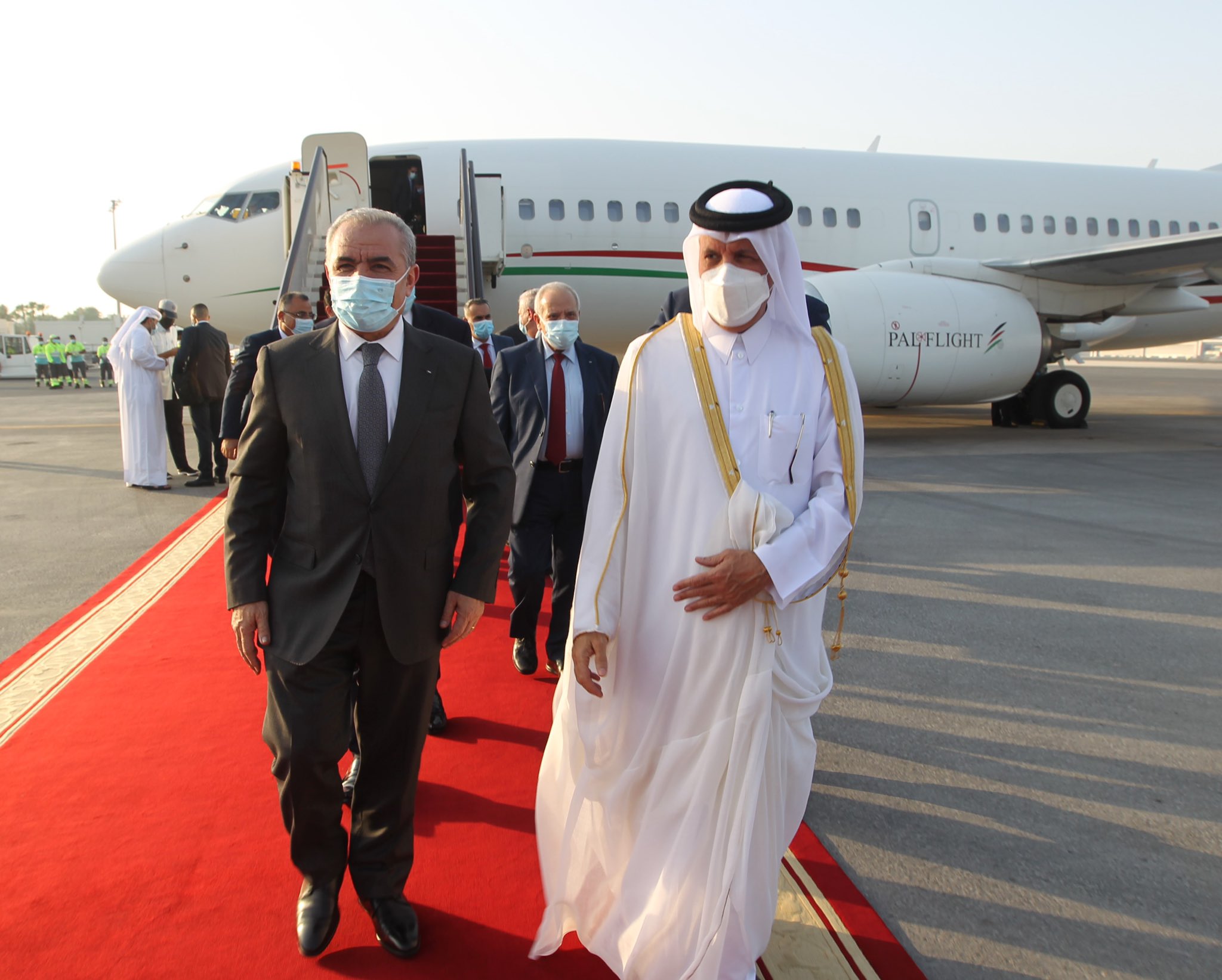 رئيس الوزراء الفلسطيني يصل قطر
