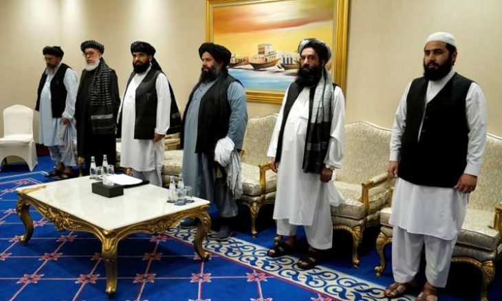 حكومة أفغانستان ترسل وفداً لقطر لاستئناف المفاوضات مع حركة طالبان