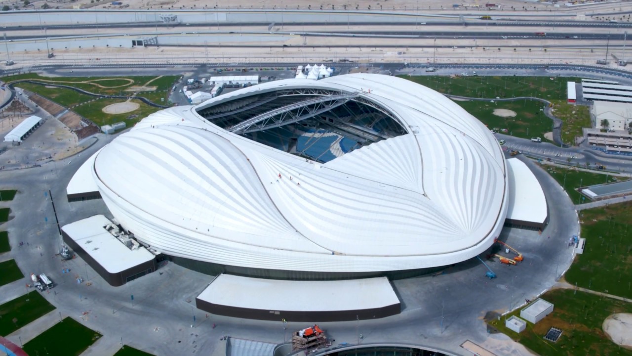 تركيب أولى محطات رصد جودة الهواء لبطولة كأس العالم 2022 في محيط الملاعب