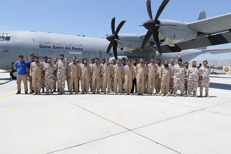 القوات الجوية الأميرية أجلت مواطنين أفغان وطلبة ودبلوماسيين أجانب وصحفيين بسلام