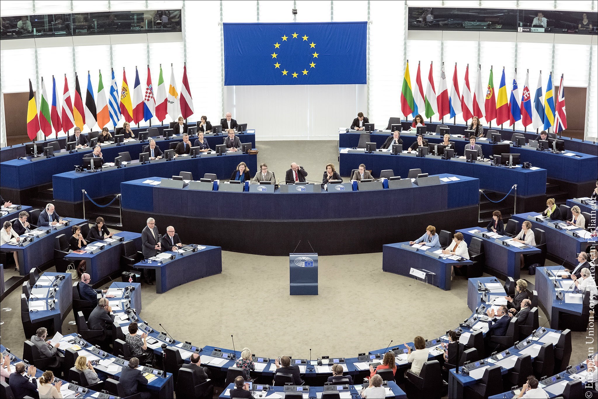 مطالب من أعضاء في البرلمان الأوروبي باتخاذ قطر شريكا رئيسيا في مجال الطاقة لأوروبا