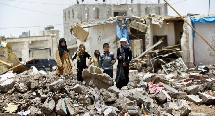 تقرير حقوقي يكشف عن ارتكاب السعودية والإمارات جرائم حرب في اليمن