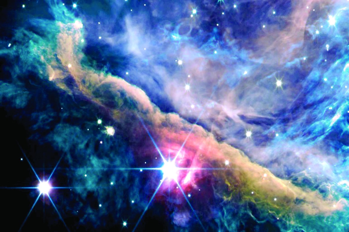 «جيمس ويب» يرصد مزيداً من السحب الكونية الغامضة