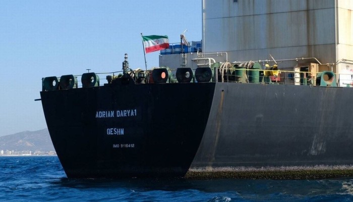 إيران مستعدة لتقديم 600 ألف طن من الوقود للبنان