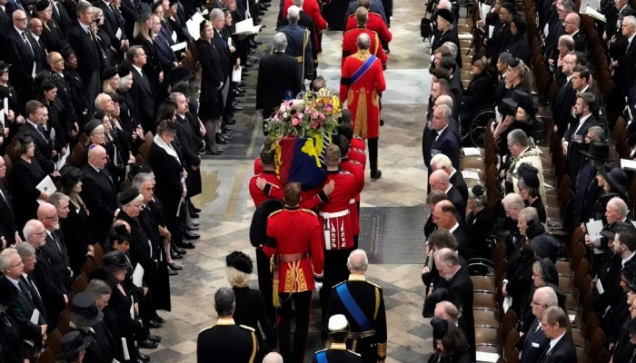 بي بي سي: 28 مليون بريطاني تابعوا جنازة الملكة إليزابيث الثانية