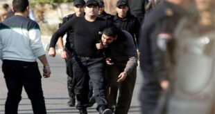 مصر.. عفو رئاسي وترقية لـ 17 ضابطا متهمين بالتعذيب المميت