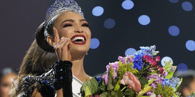 ملكة جمال الولايات المتحدة تفوز بلقب ملكة جمال الكون (فيديو)
