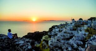 خطر داهم يهدد بتدمير جوهرة العطلات الرومانسية في اليونان