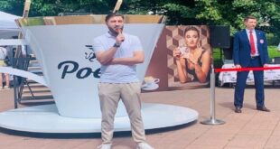 مدينة روسية تدخل موسوعة غينيس للأرقام القياسية بتحضير أكبر فنجان قهوة في العالم (فيديو+صور)