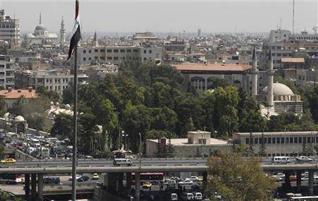 انفجار عبوة ناسفة مزروعة بسيارة في ريف دمشق