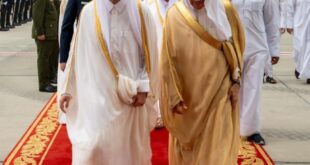 رئيس مجلس الوزراء وزير الخارجية يصل المنامة