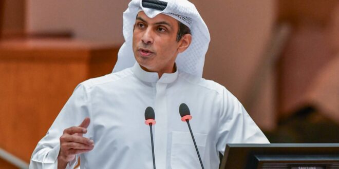 فشل استجواب وزير التجارة الكويتي... والعازمي يهدد رئيس الوزراء بـ«صعود المنصة»