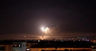 الجيش السوري: دفاعاتنا الجوية أسقطت صواريخ خلال هجوم على محيط دمشق