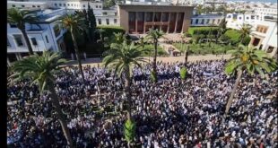 أساتذة المغرب يمددون إضرابهم 3 أيام  أخرى