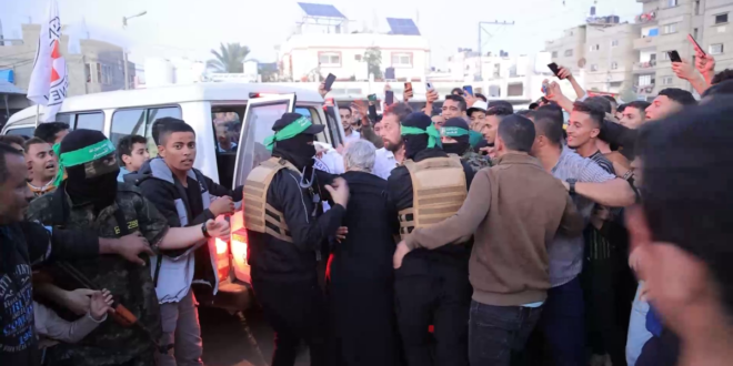 «كتائب القسام»: تأخير إطلاق سراح الدفعة الثانية من الأسرى حتى تلتزم إسرائيل ببنود الاتفاق 