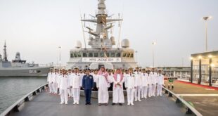 خالد بن سلمان يدشّن أول سفينة يُستكمل بناؤها داخل السعودية