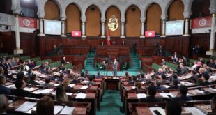 «الطاقات البديلة» تفجر خلافاً حاداً بين الحكومة التونسية والبرلمان
