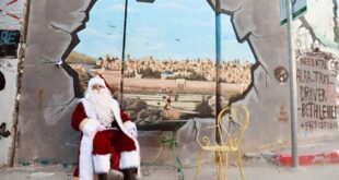 حرب غزة: كيف يمنع الجدار الفاصل في بيت لحم سانتا كلوز من الوصول للأطفال للاحتفال بعيد الميلاد؟
