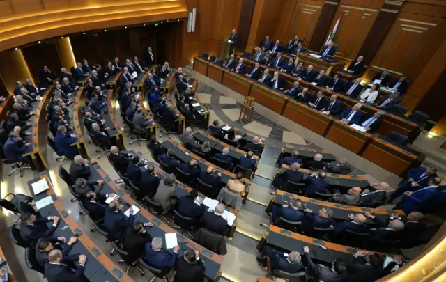 لبنان ينتخب رئيساً للبلاد، والمعارضة تعلن توافقها على جوزيف عون