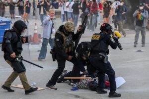 U.S. Senator: America is Heading Toward Dictatorship