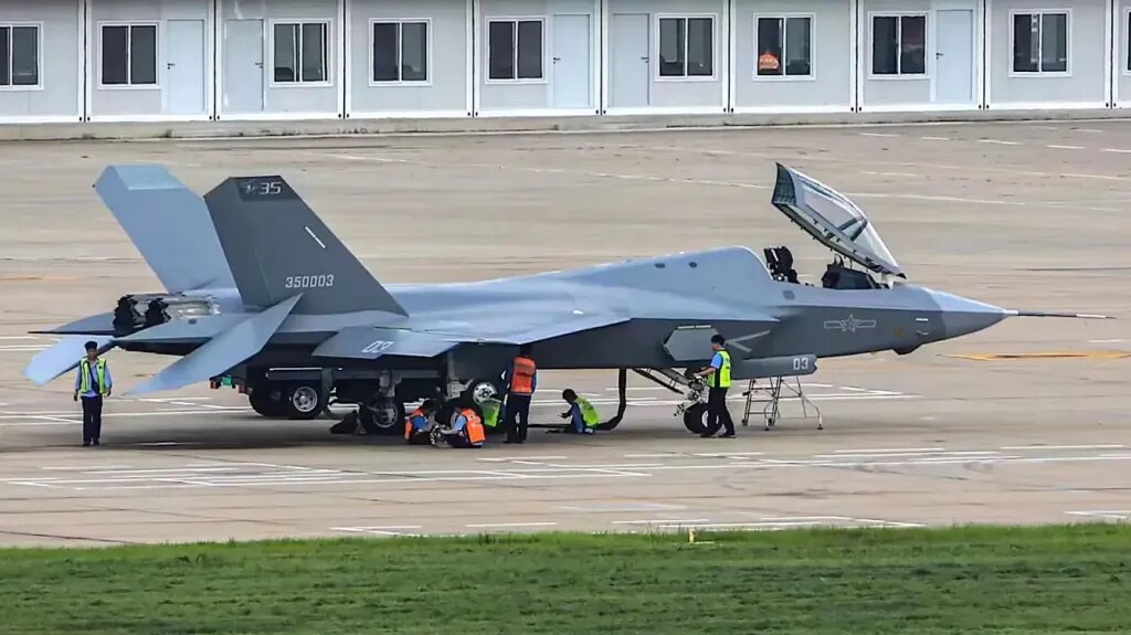 Sky Dominated by Dragons: China Unveils Fifth-Generation Fighters