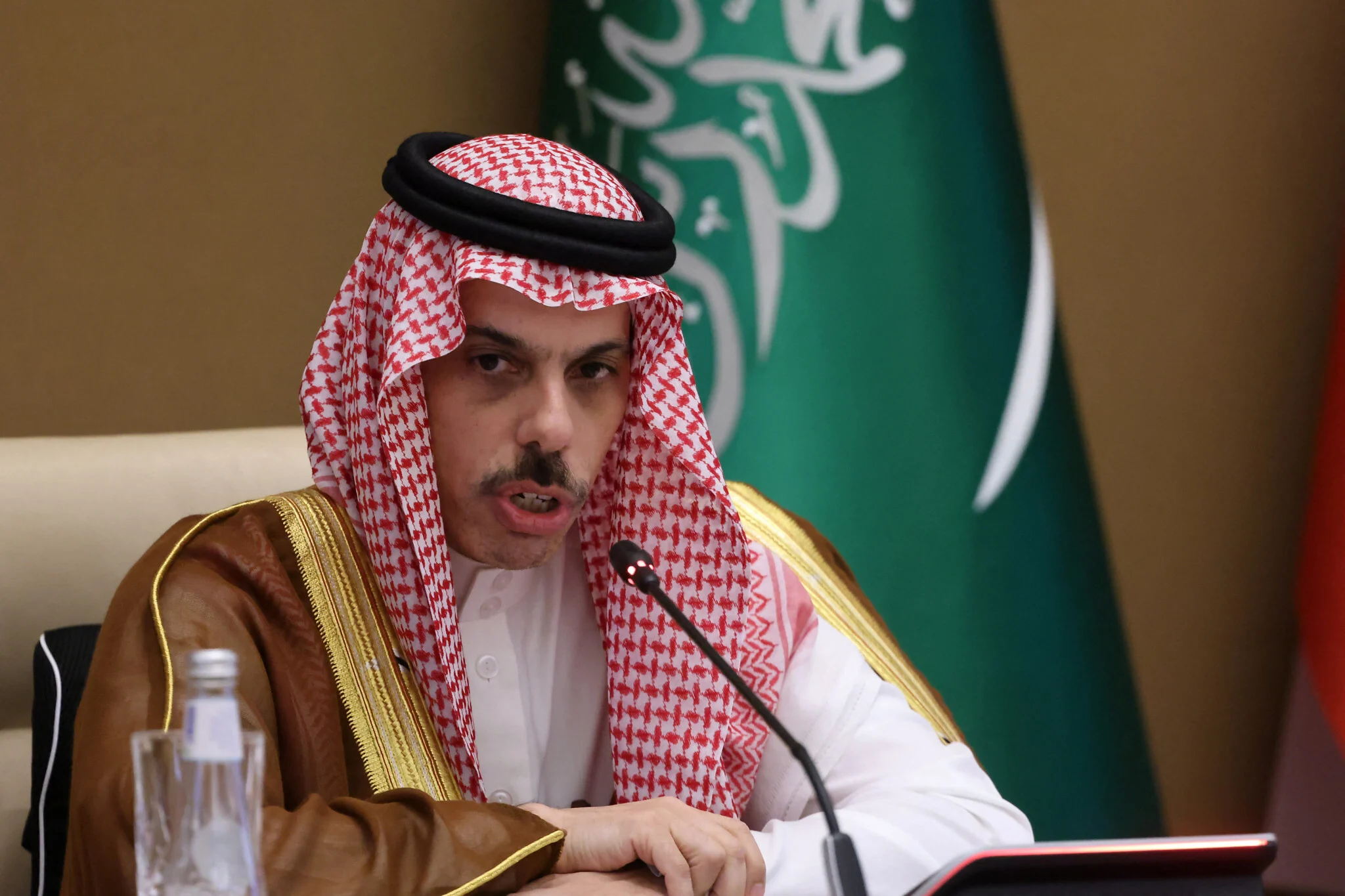 Saudi Foreign Minister Arrives in Jordan