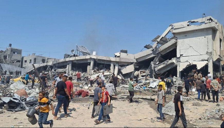 Israeli Warplanes Bomb Two Schools in Northern Gaza