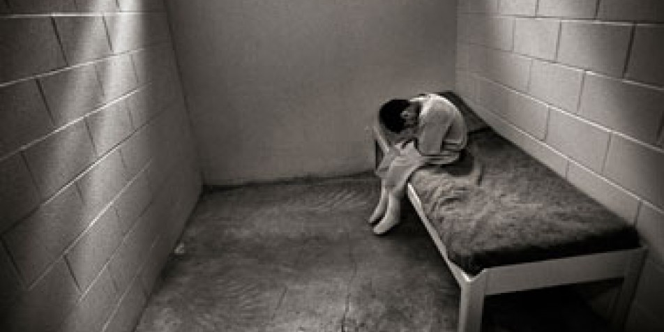 Solitary confinement of 122,000 prisoners in the US every day
