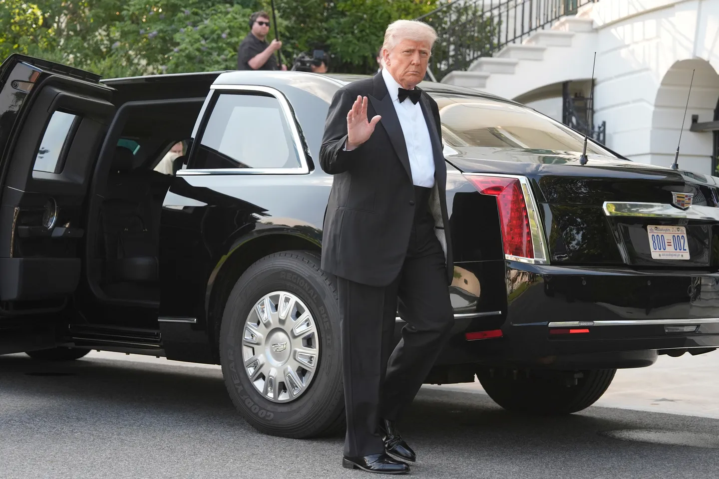 Trump: US Personnel to Withdraw from the Middle East